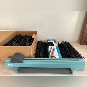 Swingline GBC ProClick P50 6-Sheet Manual Desktop Binding Punch